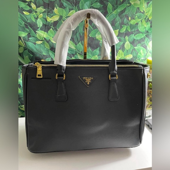 LUX TOTE BAG - Picture 2 of 9